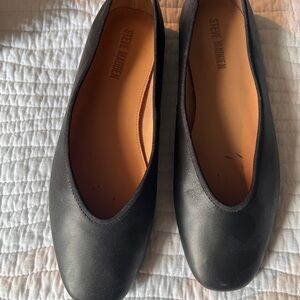 Steve Madden Classic Black Ballet Flats